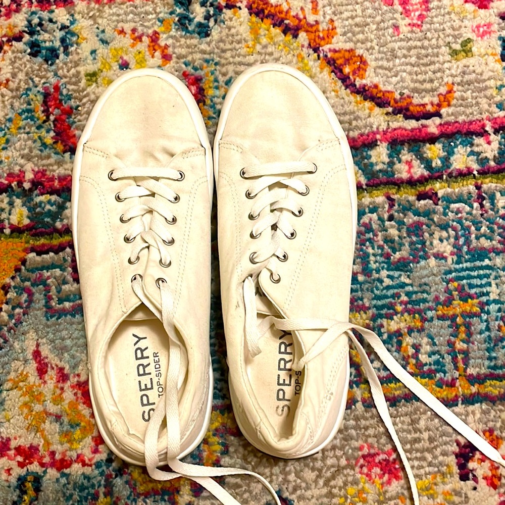 Men’s Sperry Top-Siders in White. Size 7
